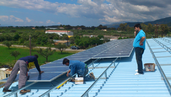 太陽能逆變器與光伏逆變器是一樣的嗎？