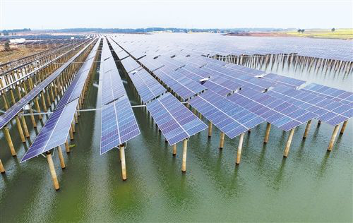 光伏產業挑戰不斷 加速行業優勝劣汰