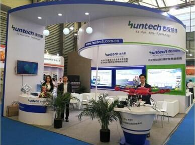 新品發(fā)布,無(wú)人機(jī)展示 金鴻泰驚艷亮相SNEC 2017