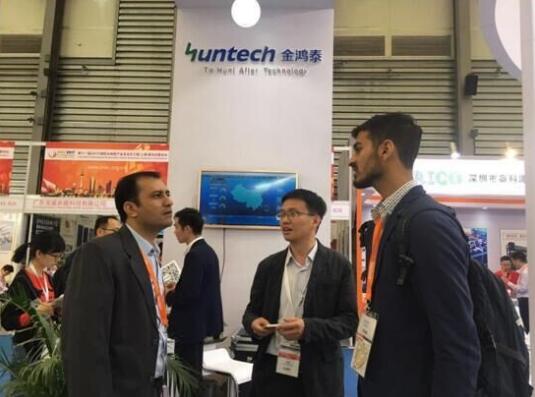 新品發(fā)布,無(wú)人機(jī)展示 金鴻泰驚艷亮相SNEC 2017