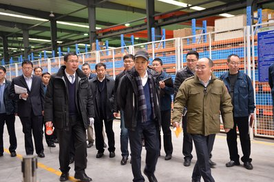 中國工程院院士馬偉明參觀大全集團(tuán),大全集團(tuán)總裁徐翔陪同