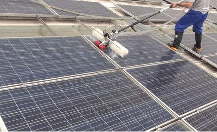 光伏電站已成家用電器，關(guān)于電站清洗我們應(yīng)該注意什么？