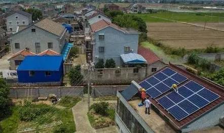 光伏發電可讓鄉親們坐享收益20年