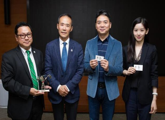 王石拜訪京東集團 聯手劉強東建分布式光伏