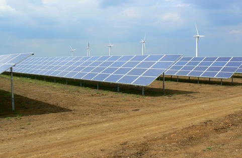 英國再砍再生能源補貼 但發電量又創紀錄