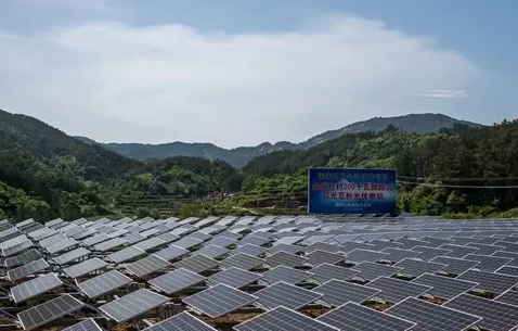 安徽光伏扶貧電站全部實現并網發電！