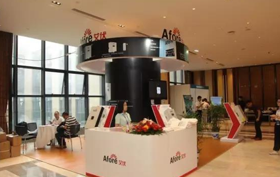 小伙伴們,有誰見過這款逆變器