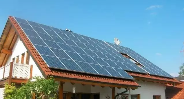 你看這些地方都裝上光伏電站，每年能省一半電費！