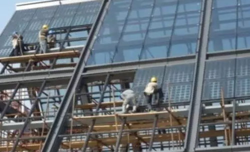 雙玻光伏組件的技術優勢與缺陷