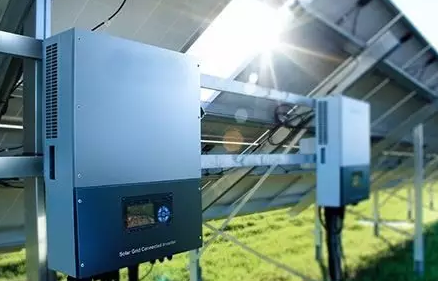 教你如何通過逆變器自檢家中光伏電站故障!