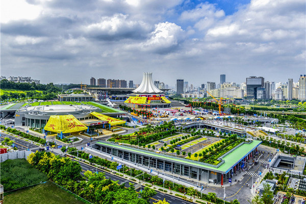 隨福建省經貿代表團亮相東博會 科華恒盛與東盟握手