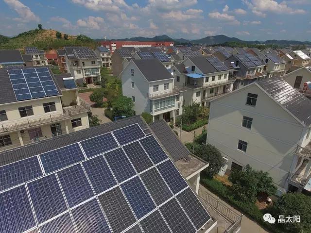 光伏發電每年賺一部Iphone8,抓緊時間安裝了!