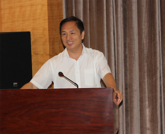 國家電網公司國調中心副總工裴哲義:富裕新能源跨區交易探索與實踐