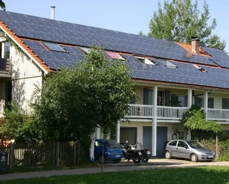 2017上半年光伏飛速發展 究竟誰是賺錢大贏家