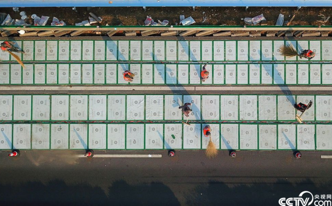 厲害了!全球首條高速光伏公路現身濟南(圖)