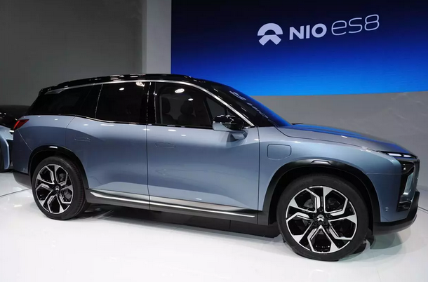 光伏神助攻，傳統汽車即將被顛覆，加油站也很難幸免于難！