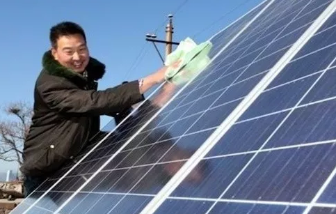 光伏電站被灰塵困擾除塵清理必不可少,但灰塵清理要科學(xué)