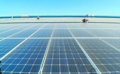 北京最大單體分布式光伏發(fā)電項目并網(wǎng) 每年約生產820萬度