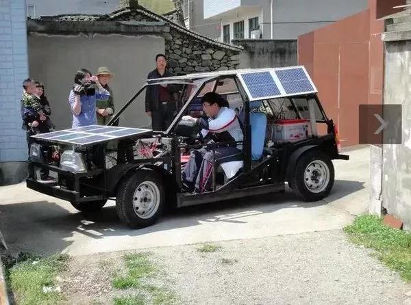 高手在民間 花1.5萬造出能跑70公里的光伏汽車！