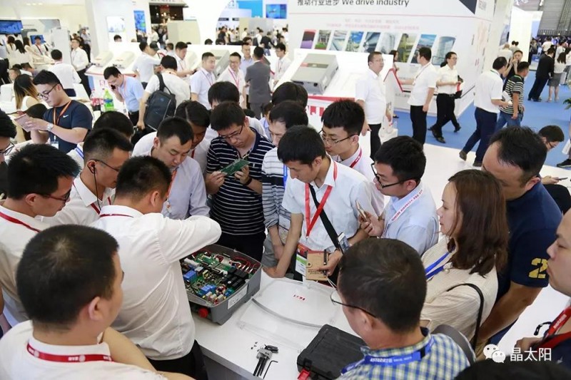 精彩不斷，三晶“智能雙生態(tài)”在SNEC光伏展大放異彩！