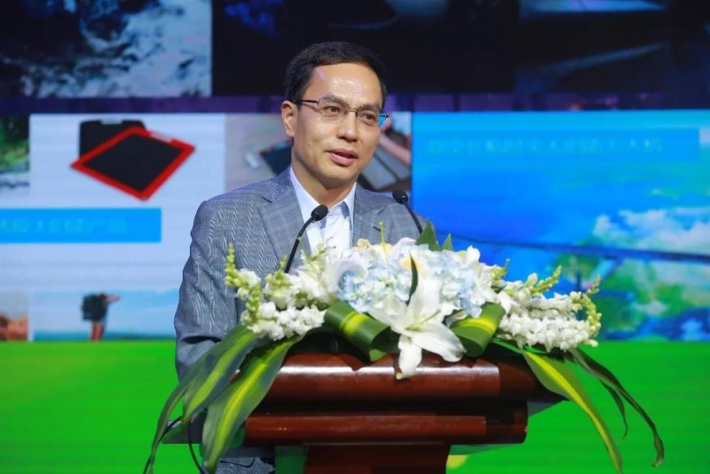 漢能創始人李河君:共同迎接全球移動能源時代到來