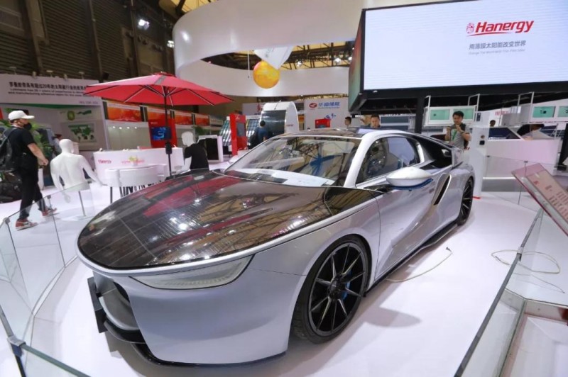 漢能創始人李河君:共同迎接全球移動能源時代到來