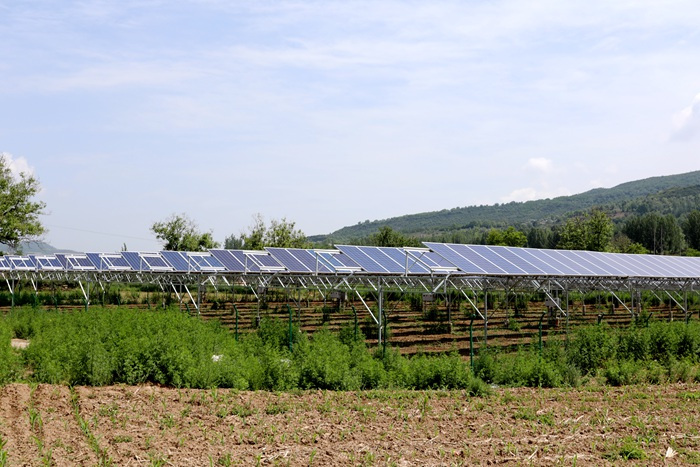 銅川宜君縣貧困村28個光伏電站實現并網發電