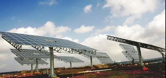 光伏新政之下的疑問:市場問題為何不能用市場機制解決?