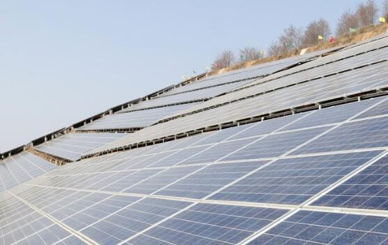 甘肅探索光伏產業扶貧 30兆瓦光伏電站落地清水縣