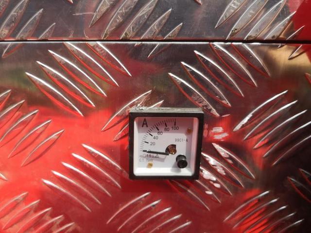 太陽能發電 為電動車無線充電 紹興建成“超級道路”