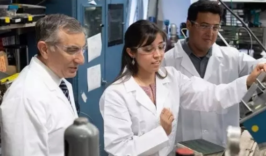 碳納米管薄膜修飾 固態鋰電池電量提升3~5倍