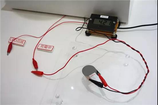 僅0.05毫米!日本開發出超薄型鋰離子電池