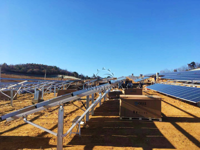 安泰為韓國2.2MW項目提供地面幾型東西可調單樁支架解決方案